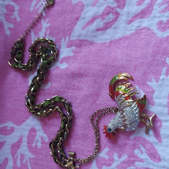 Betsey Johnson FARMHOUSE ROOSTER NECKLACE - Picture 4 of 12